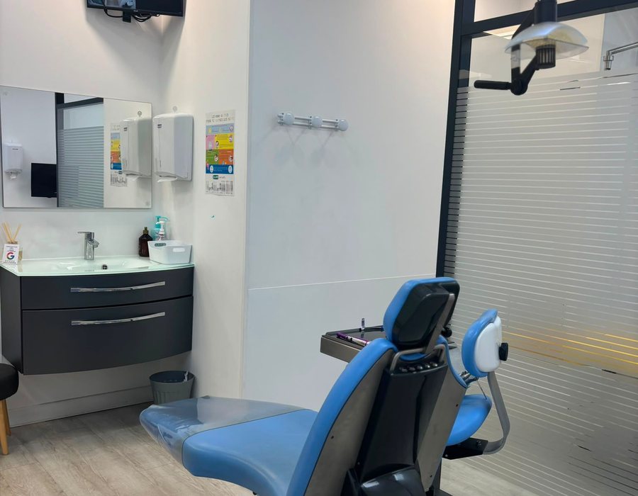 Salle de soins équipée