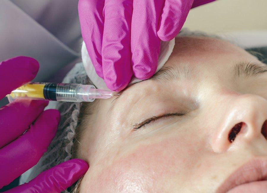 Injection d'acide hyaluronique à Charenton-le-Pont